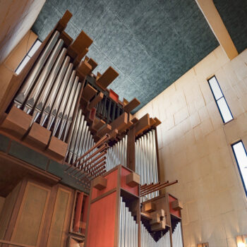 Orgelmusik i Himlaborgen: Med händer och fötter för hjärta och öra