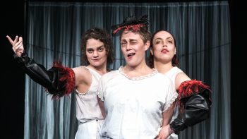 Lunchteater: Pelikanen