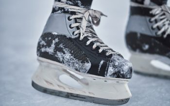 Åk skridskor på Visionite Arena